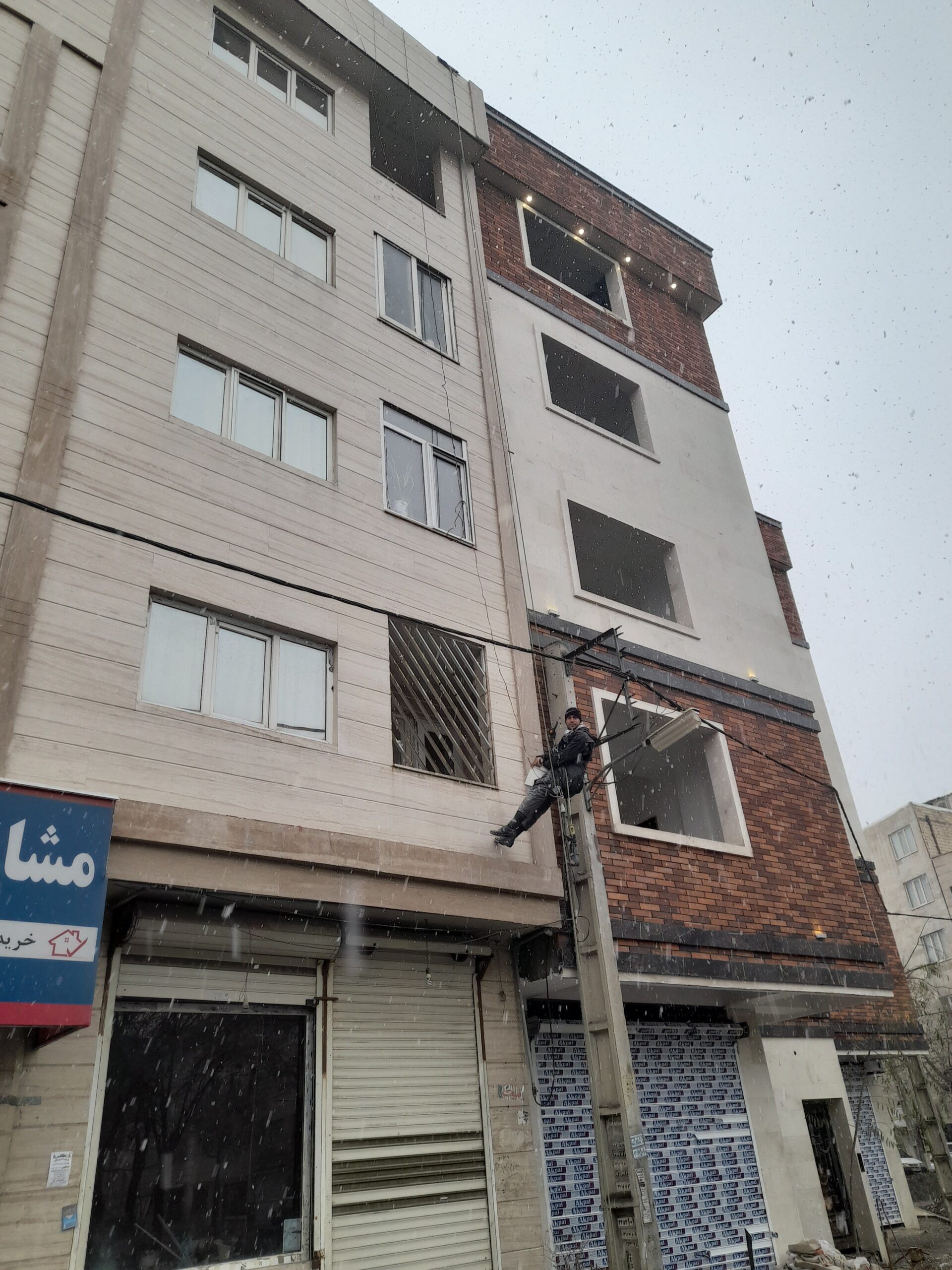 مقاوم سازی سنگ با پیچ رولپلاک