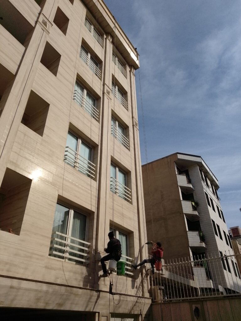 پیچ و رولپلاک نما در دروس 